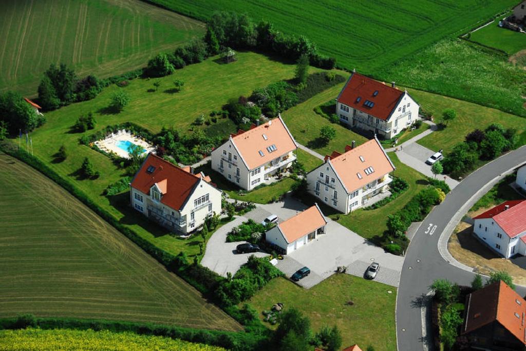 Auszeit - Ihr Sibyllenbad Gaestehaus Neualbenreuth Exteriér fotografie